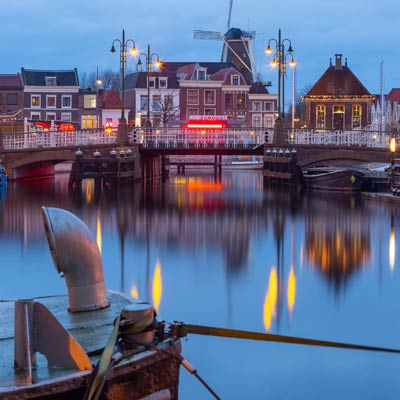 Luxury Taxi to & from Schiphol Airport – Leiden